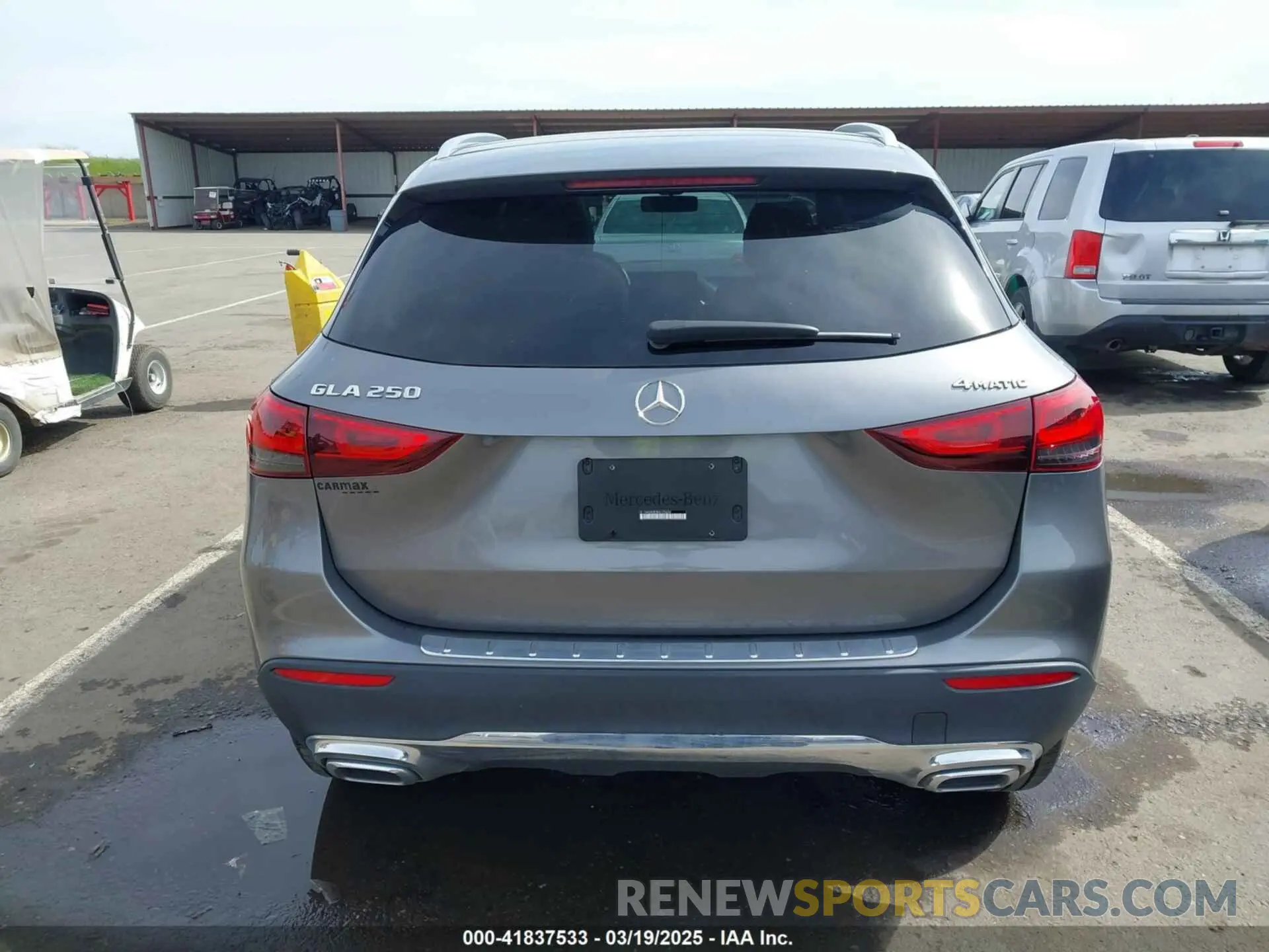 17 fotografías del automóvil dañado W1N4N4HB9MJ195654 MERCEDES-BENZ GLA 250 2021