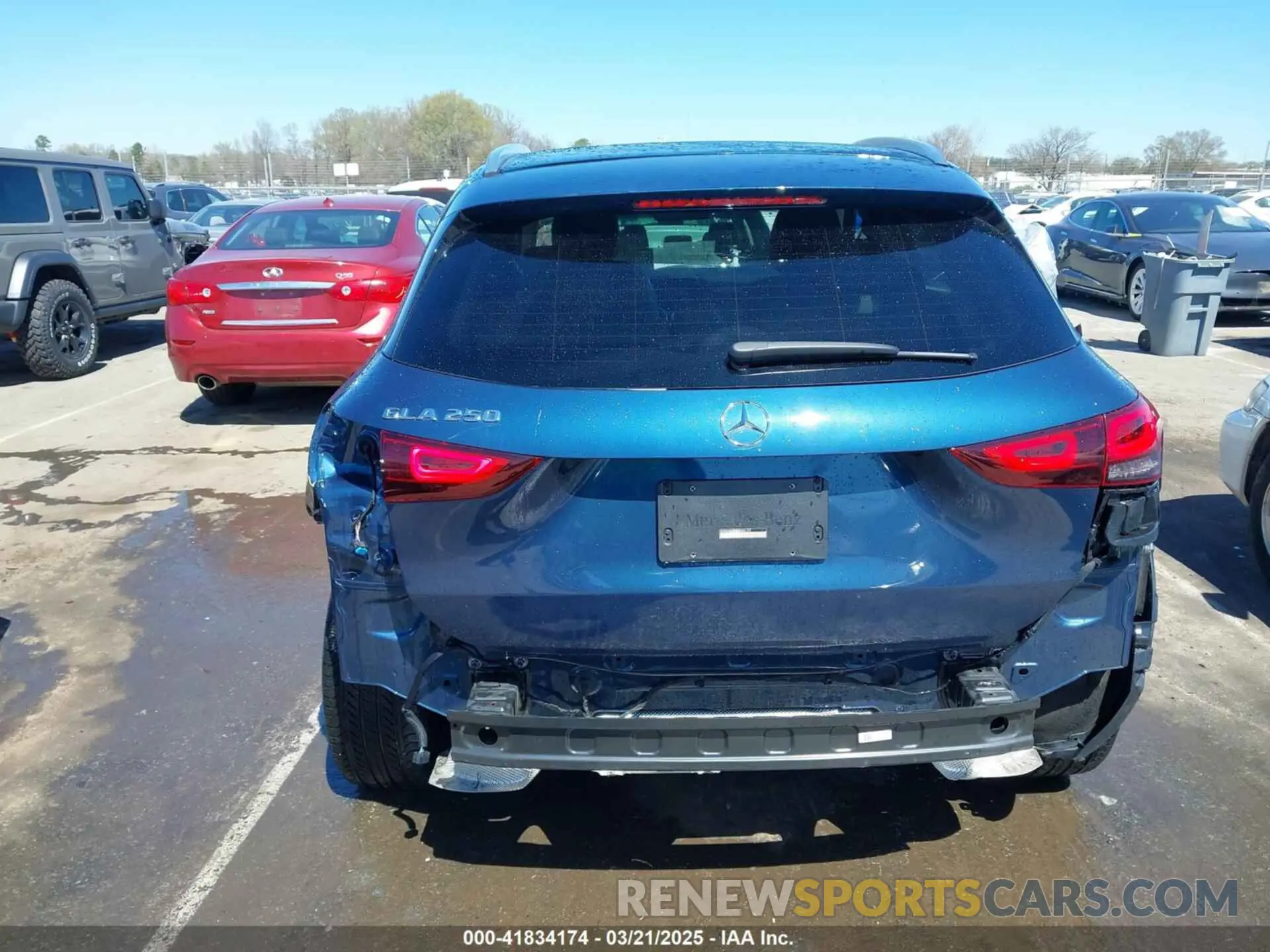 17 fotografías del automóvil dañado W1N4N4GB3NJ326127 MERCEDES-BENZ GLA 250 2022