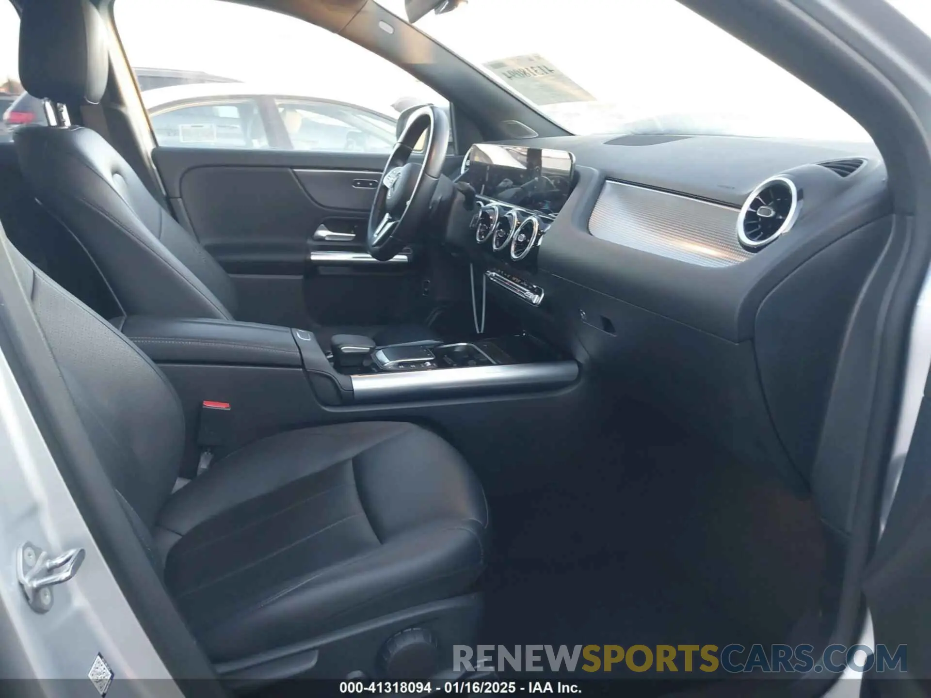 5 fotografías del automóvil dañado W1N4N4GB5NJ394770 MERCEDES-BENZ GLA 250 2022