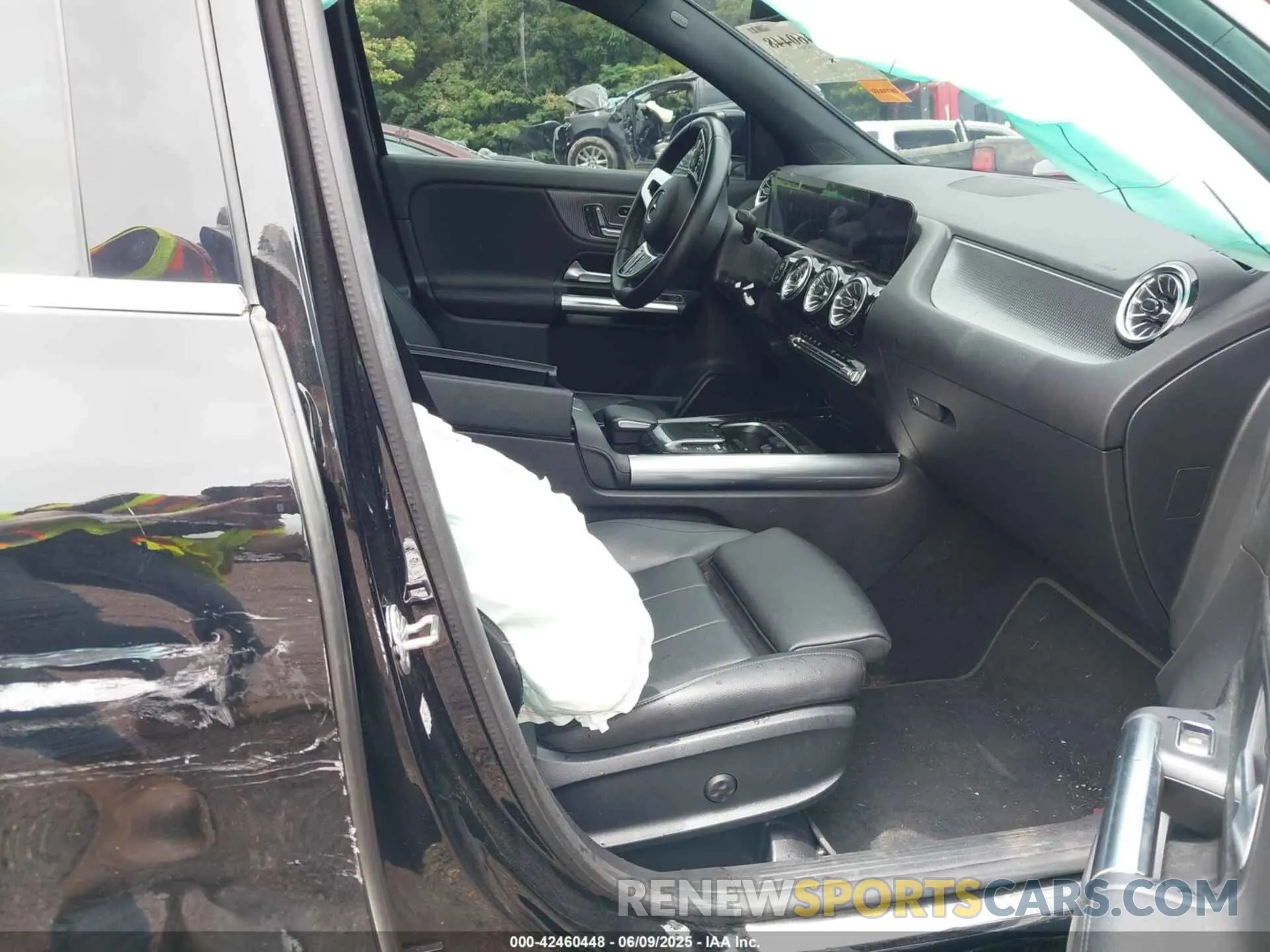 5 fotografías del automóvil dañado W1N4N4HB6NJ362151 MERCEDES-BENZ GLA 250 2022