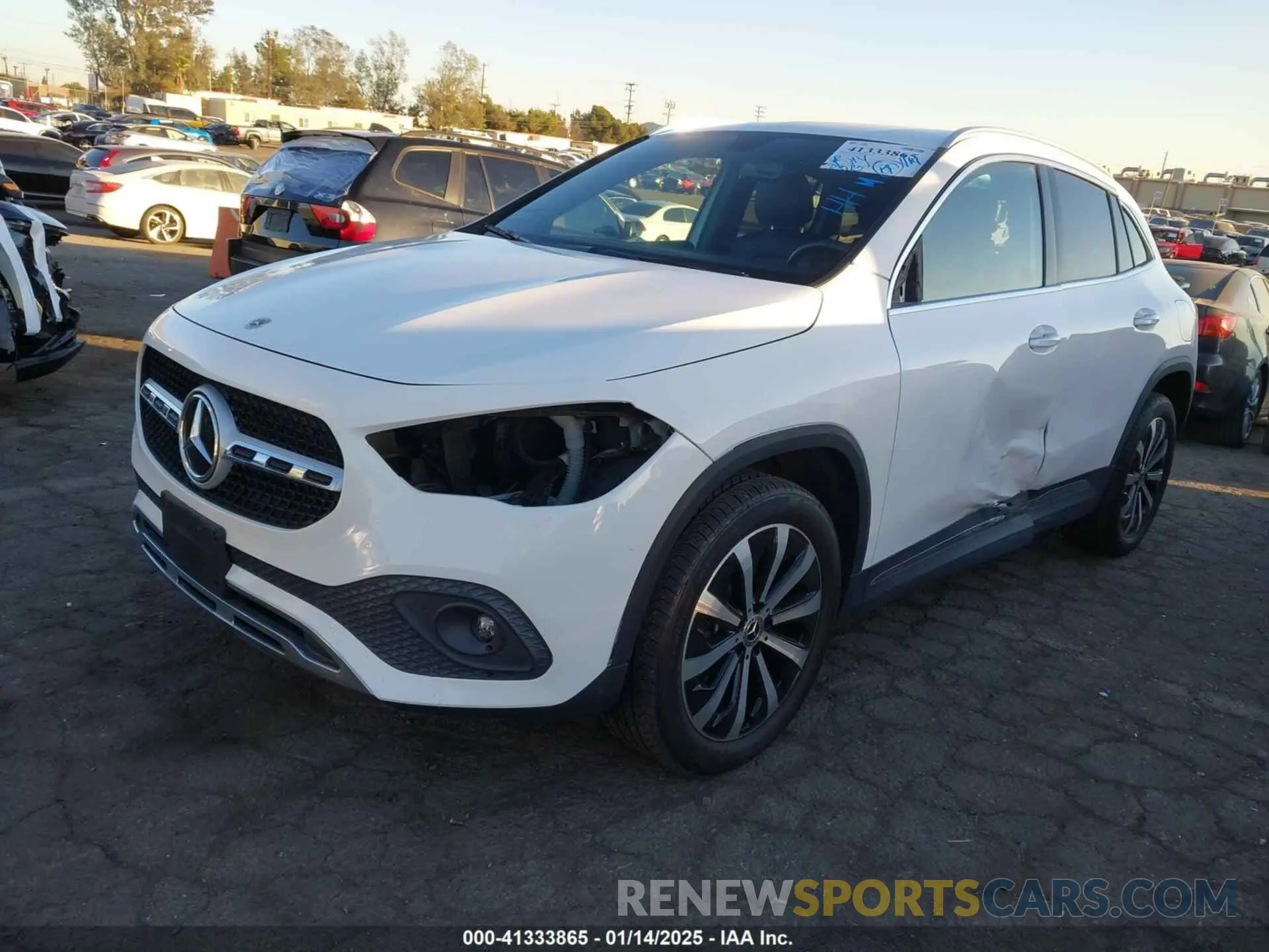2 fotografías del automóvil dañado W1N4N4HB7NJ416461 MERCEDES-BENZ GLA 250 2022