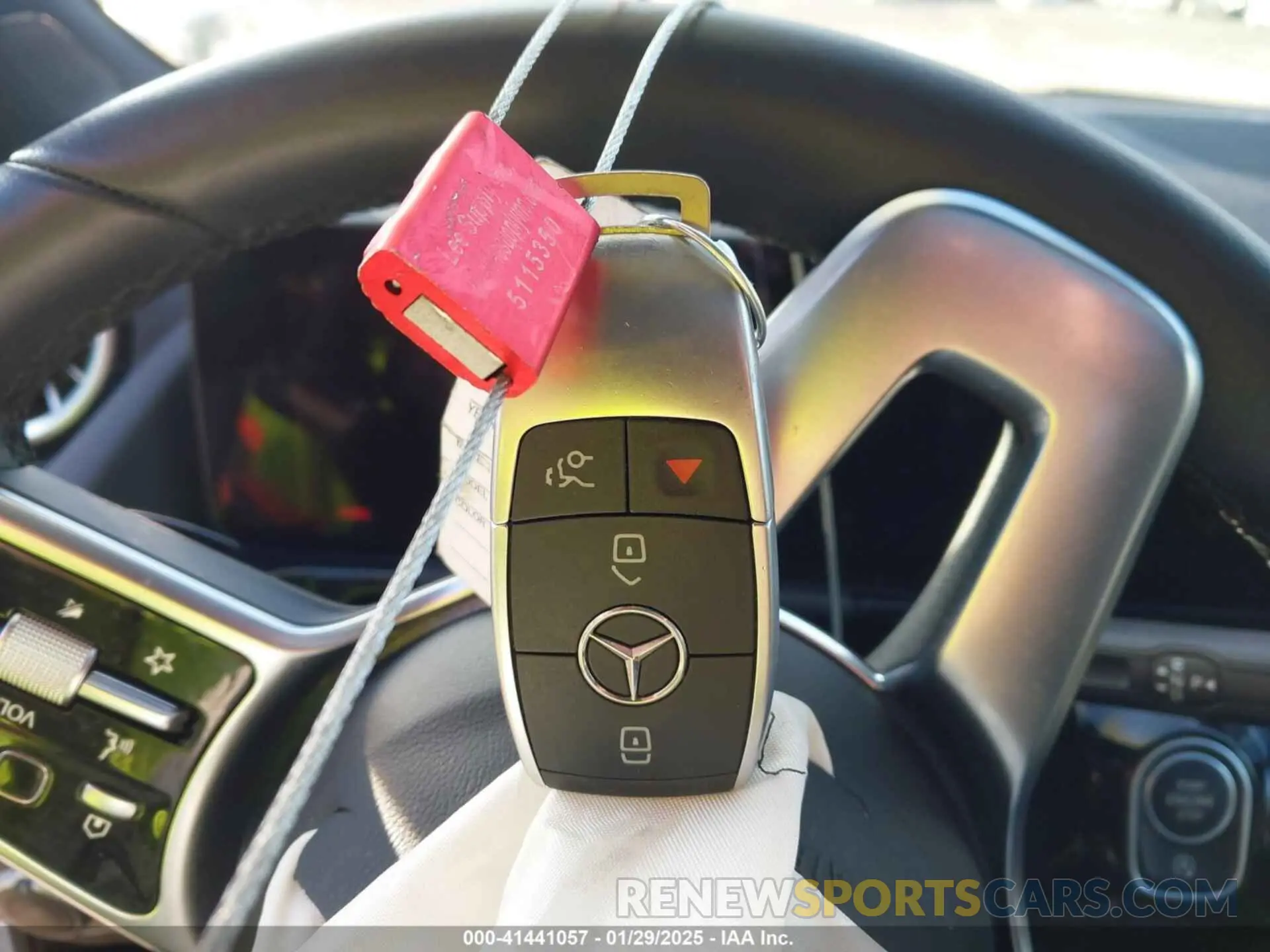 11 fotografías del automóvil dañado W1N4N4GB0PJ448110 MERCEDES-BENZ GLA 250 2023