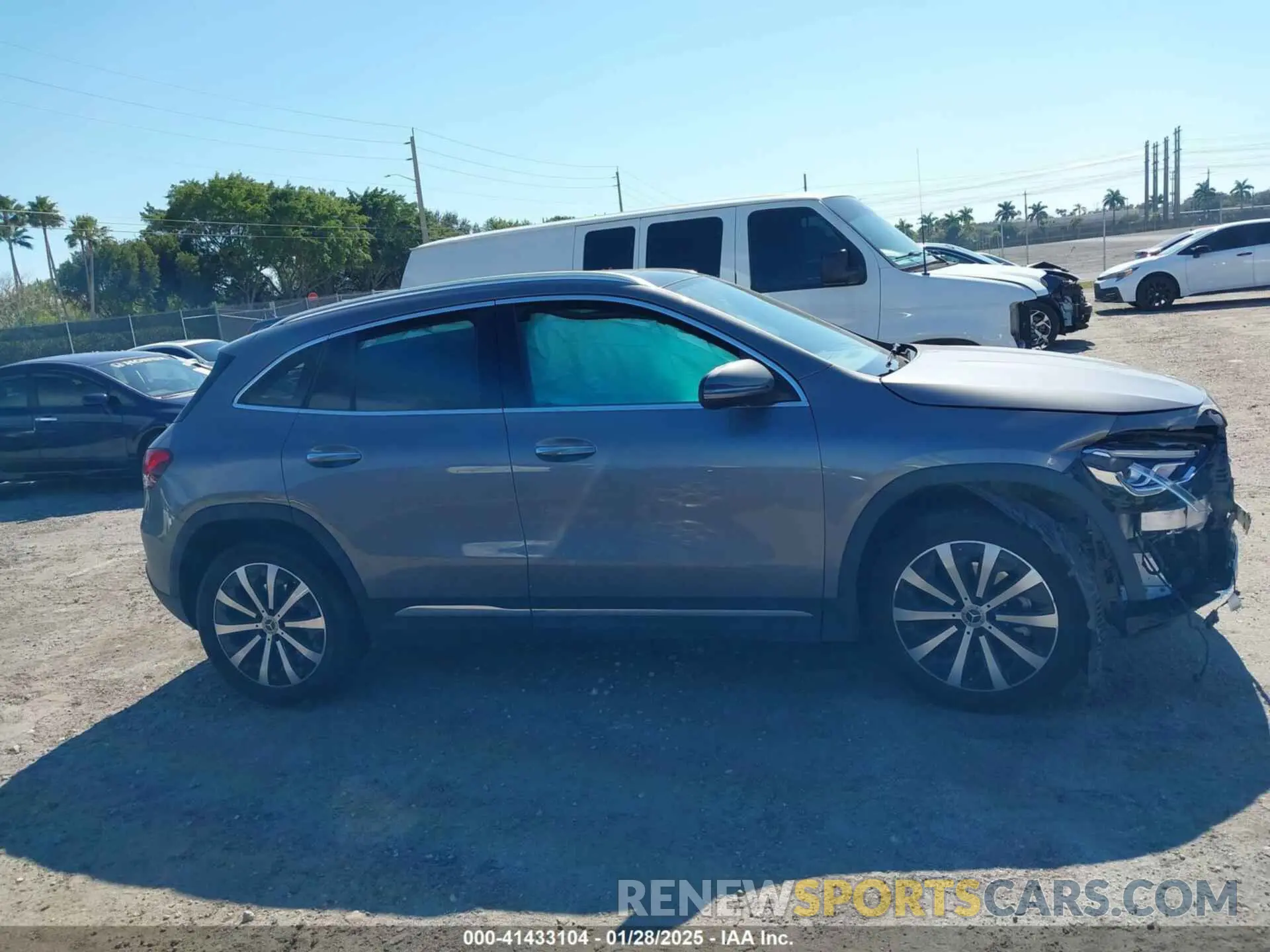 12 fotografías del automóvil dañado W1N4N4GB0PJ521895 MERCEDES-BENZ GLA 250 2023