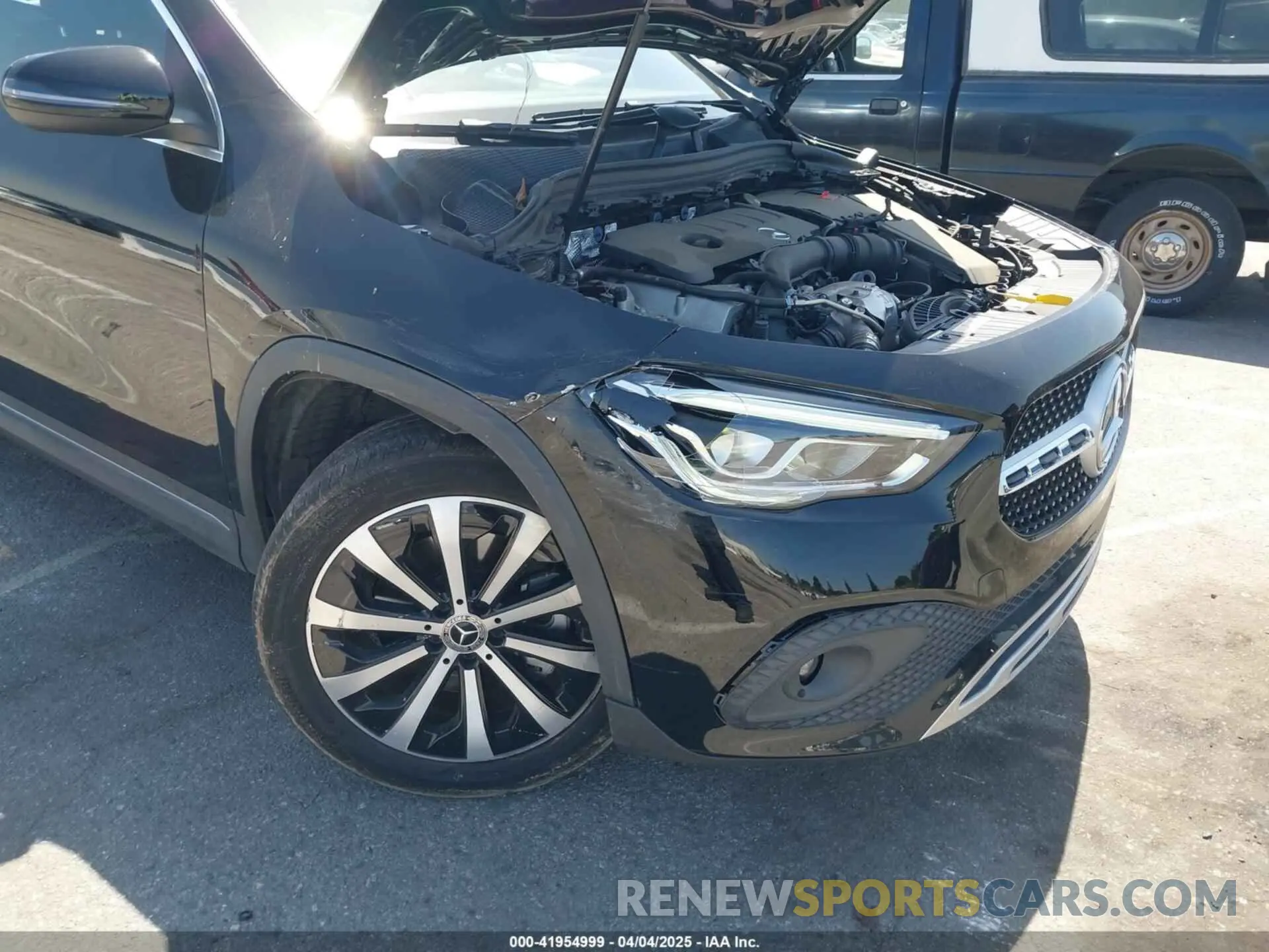 6 fotografías del automóvil dañado W1N4N4GB1PJ510839 MERCEDES-BENZ GLA 250 2023