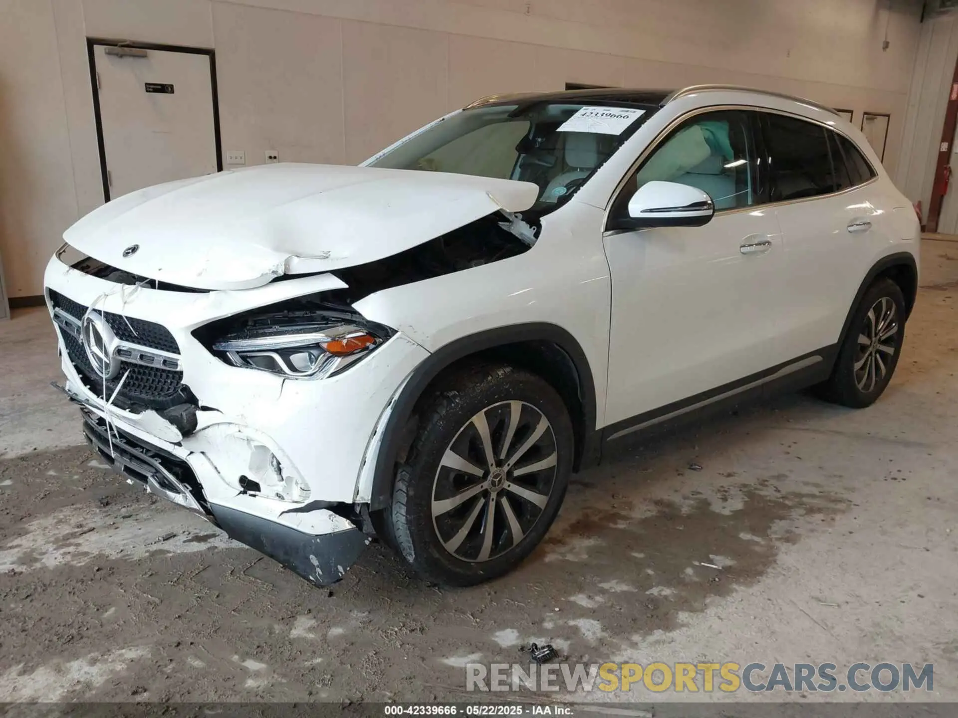 2 fotografías del automóvil dañado W1N4N4HB3PJ479110 MERCEDES-BENZ GLA 250 2023
