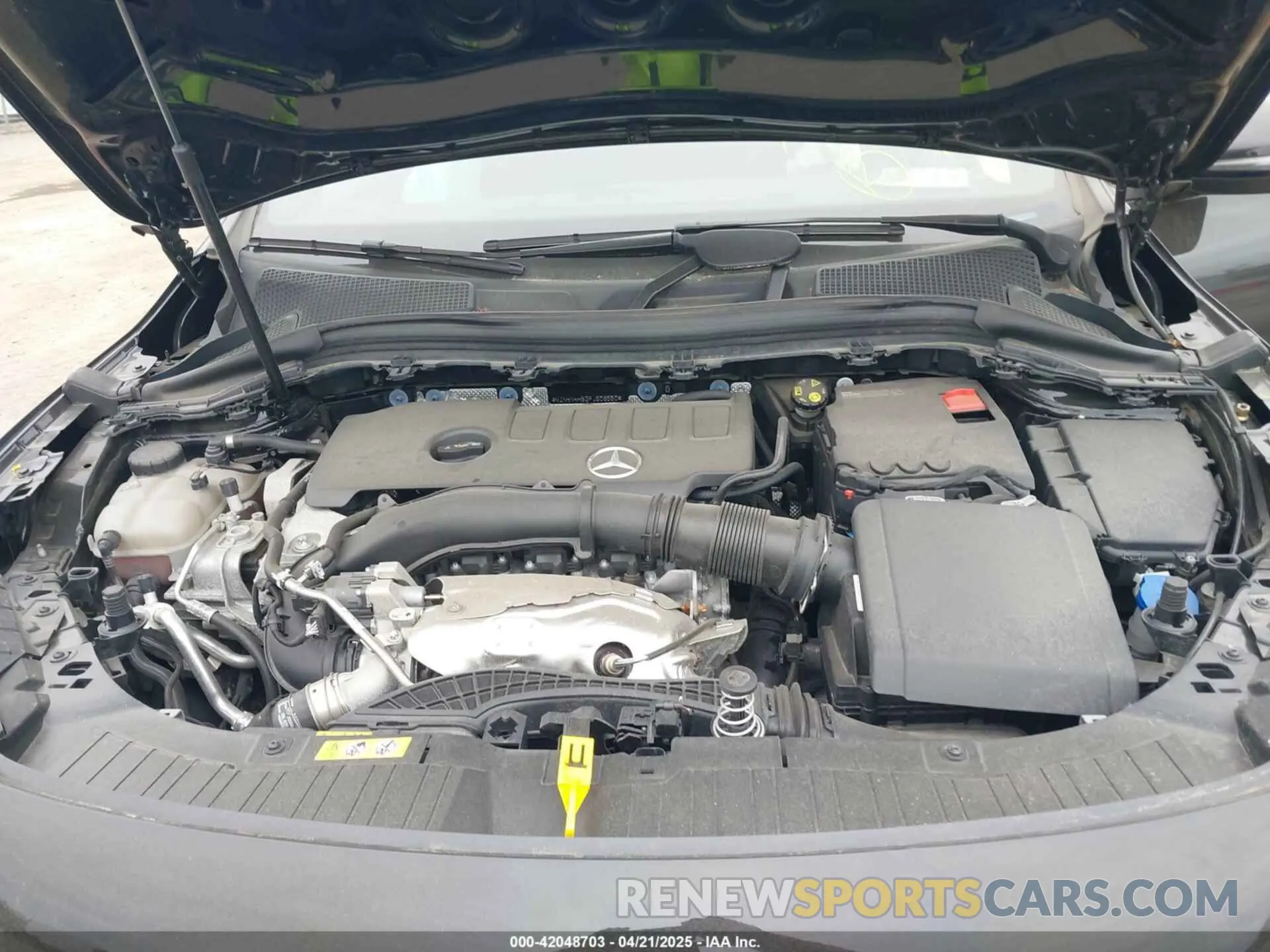 10 fotografías del automóvil dañado W1N4N4HB3PJ506550 MERCEDES-BENZ GLA 250 2023