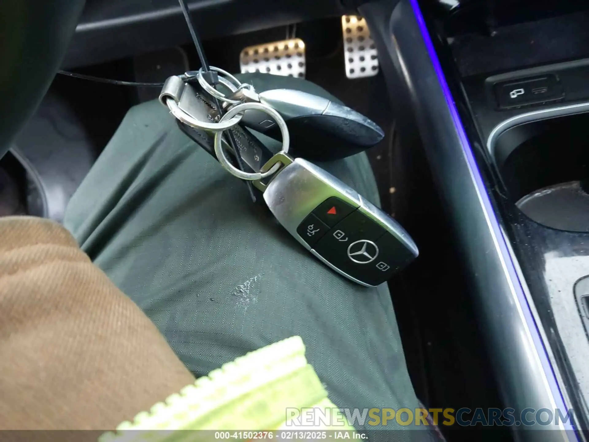 11 fotografías del automóvil dañado W1N4N4HB4PJ467578 MERCEDES-BENZ GLA 250 2023