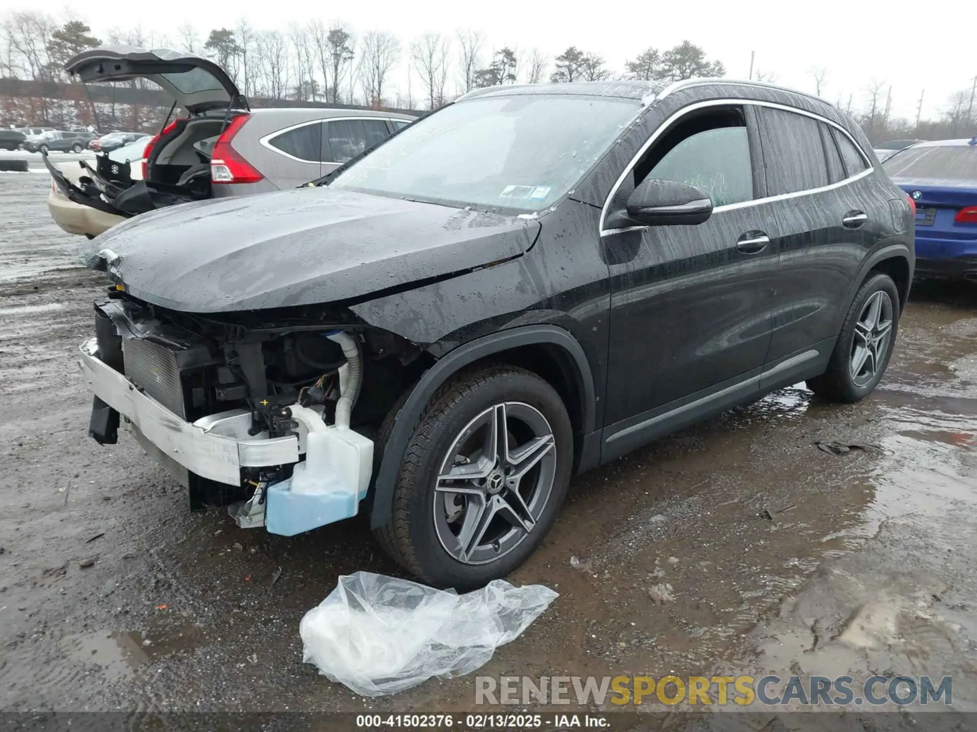 2 fotografías del automóvil dañado W1N4N4HB4PJ467578 MERCEDES-BENZ GLA 250 2023