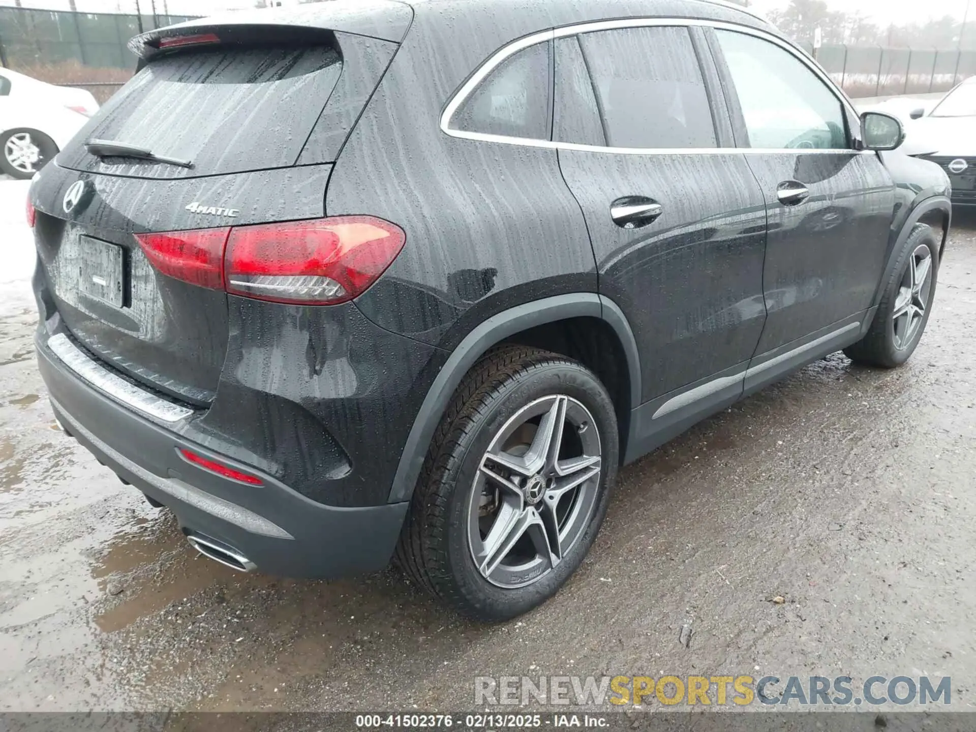 4 fotografías del automóvil dañado W1N4N4HB4PJ467578 MERCEDES-BENZ GLA 250 2023