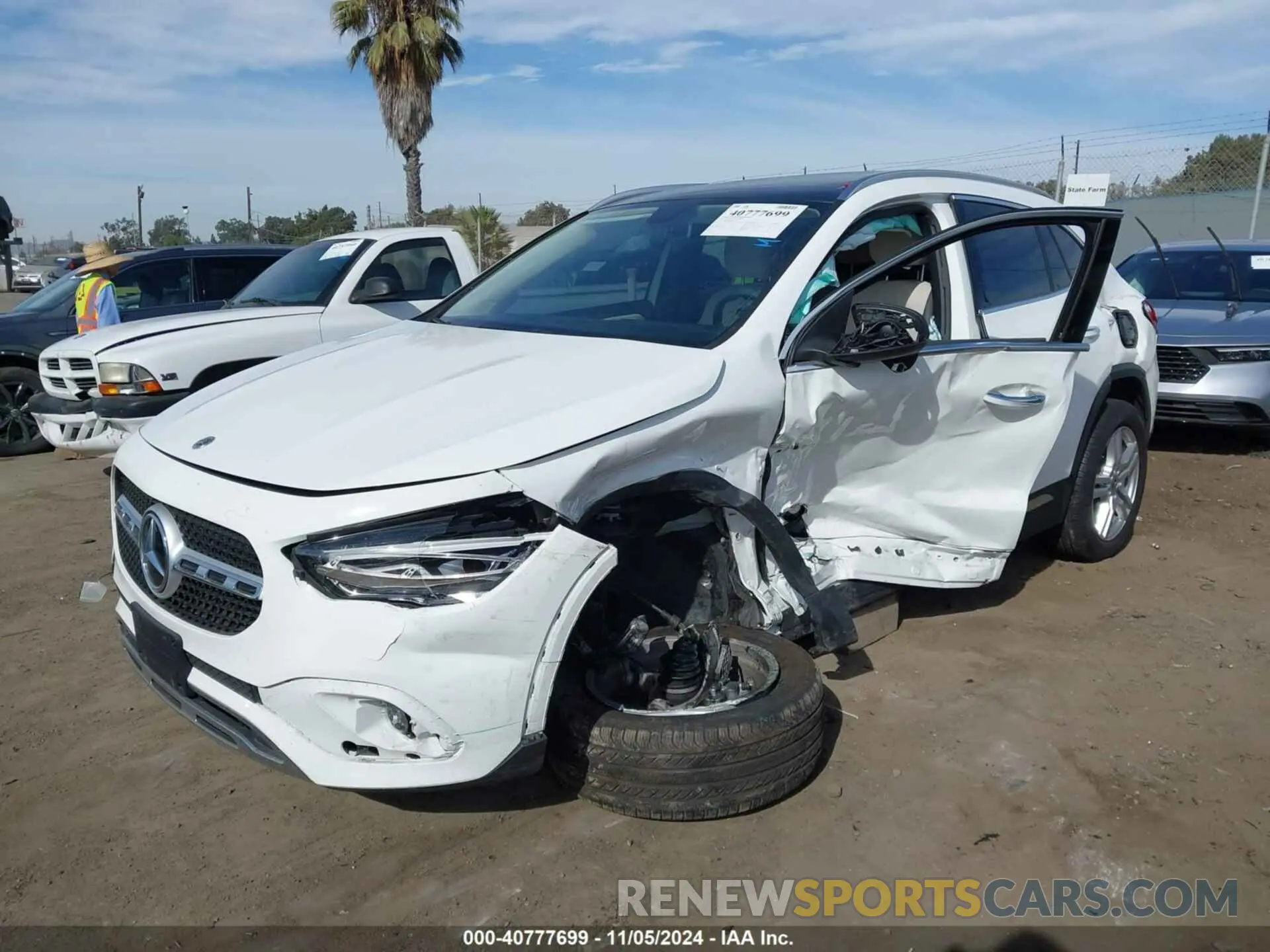 2 fotografías del automóvil dañado W1N4N4HB8PJ469186 MERCEDES-BENZ GLA 250 2023