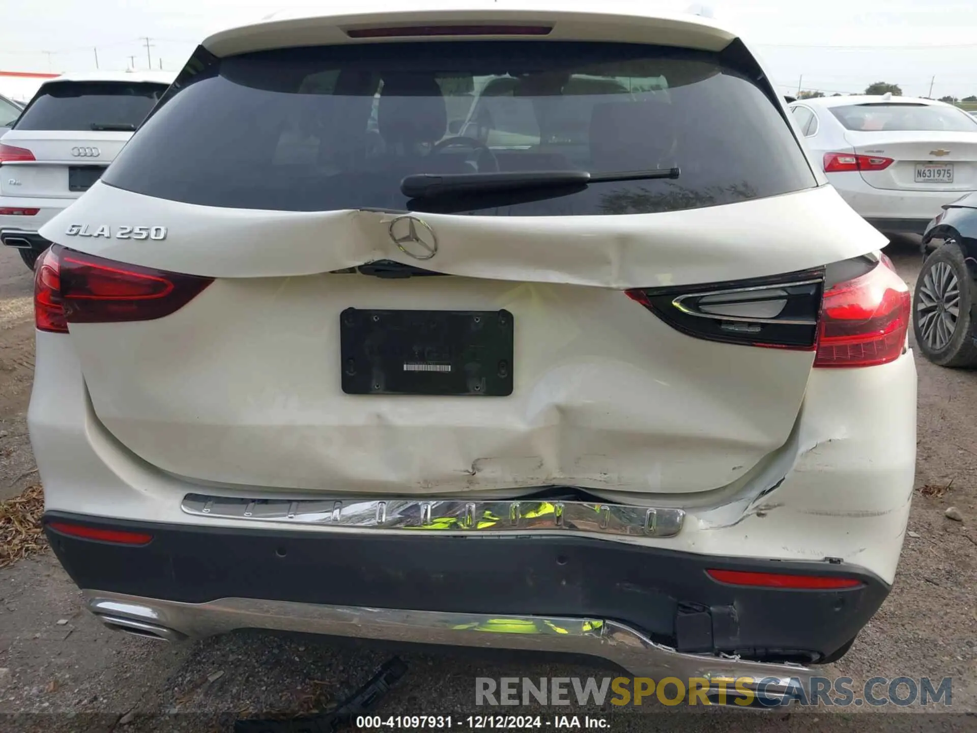 6 fotografías del automóvil dañado W1N4N4GB3SJ637911 MERCEDES-BENZ GLA 250 2025