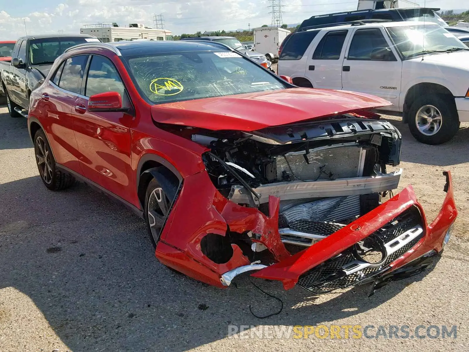 1 fotografías del automóvil dañado WDCTG4GB4KU007398 MERCEDES-BENZ GLA 250 4M 2019