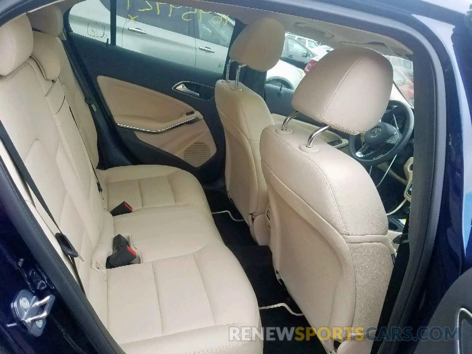 6 fotografías del automóvil dañado WDCTG4GB6KJ580790 MERCEDES-BENZ GLA 250 4M 2019