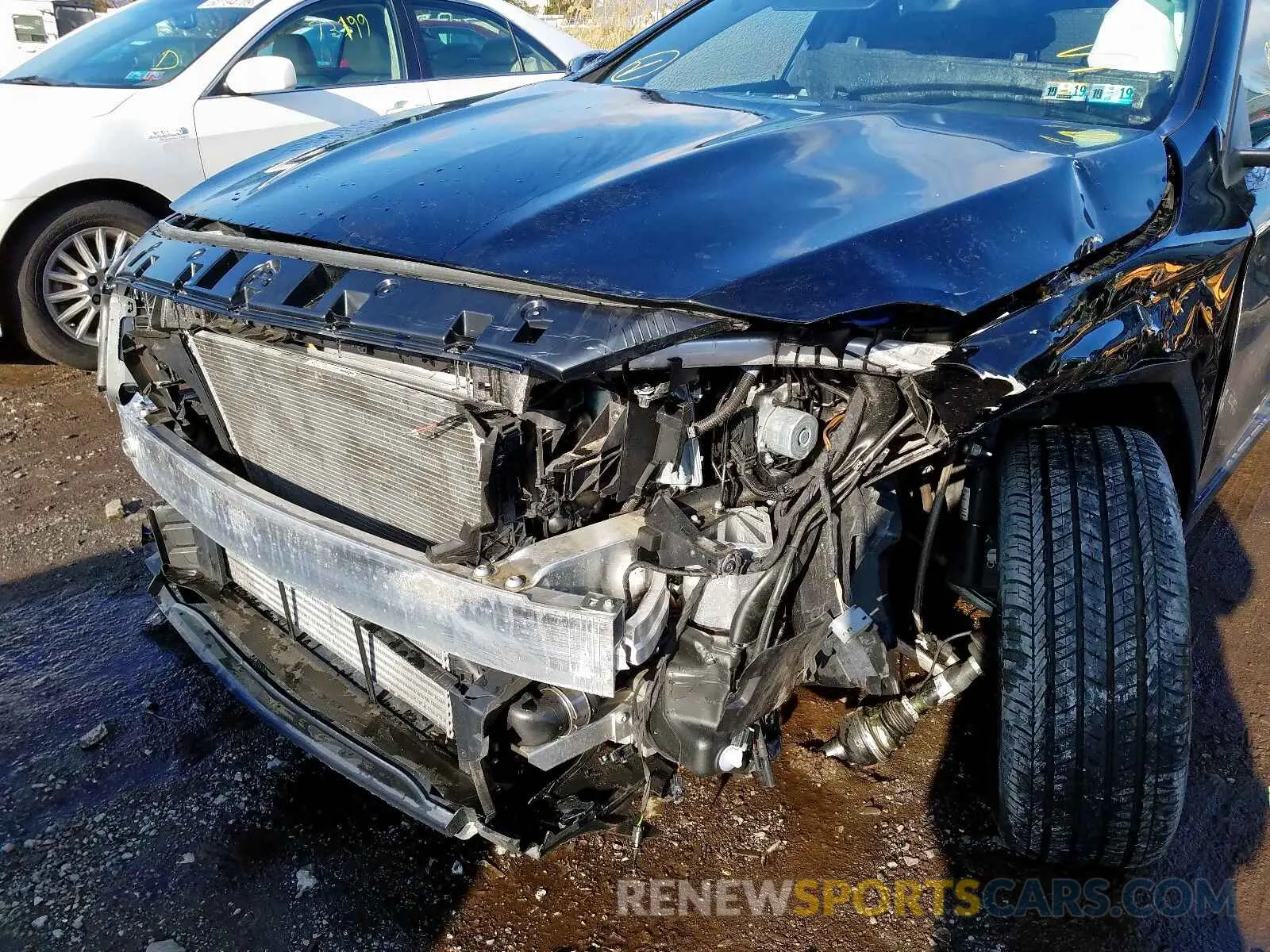 9 fotografías del automóvil dañado WDCTG4GBXKJ552118 MERCEDES-BENZ GLA 250 4M 2019