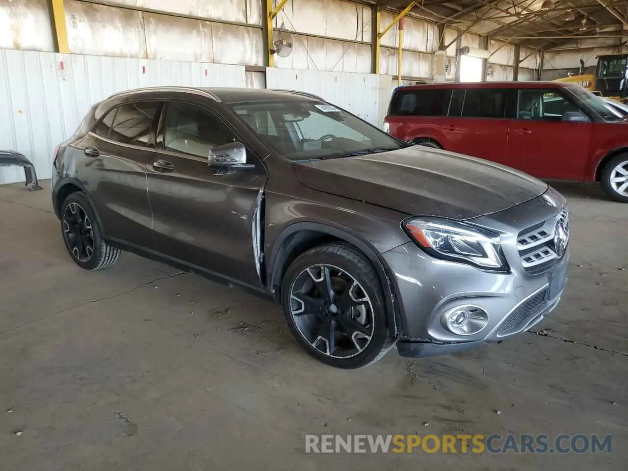 4 fotografías del automóvil dañado WDCTG4EB1KJ611026 MERCEDES-BENZ GLA-CLASS 2019