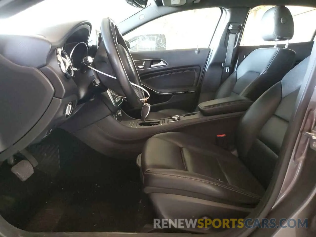 7 fotografías del automóvil dañado WDCTG4EB1KJ611026 MERCEDES-BENZ GLA-CLASS 2019