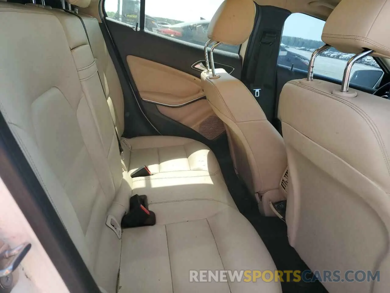 10 fotografías del automóvil dañado WDCTG4EB2KU002509 MERCEDES-BENZ GLA-CLASS 2019