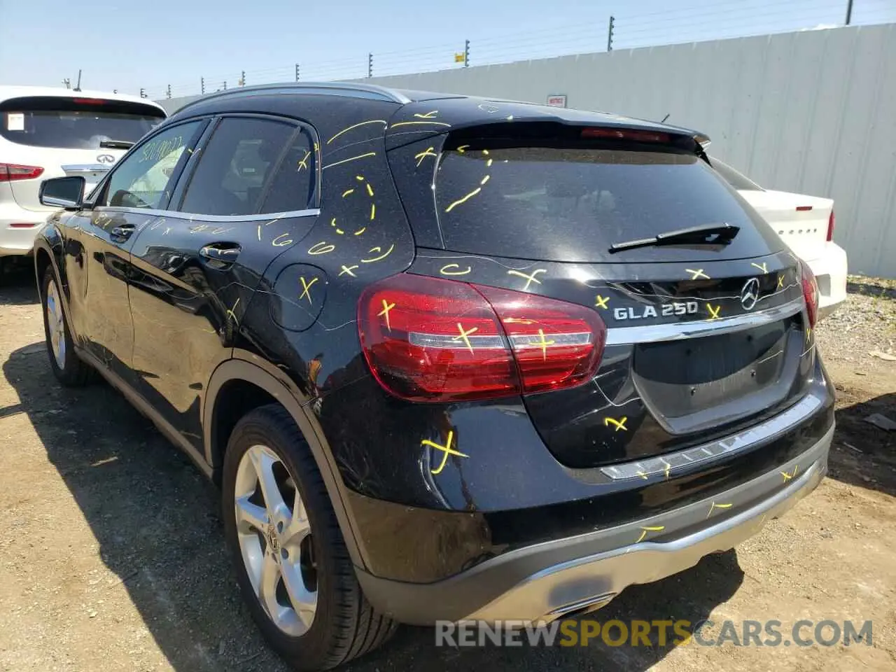 3 fotografías del automóvil dañado WDCTG4EB4KU003449 MERCEDES-BENZ GLA-CLASS 2019