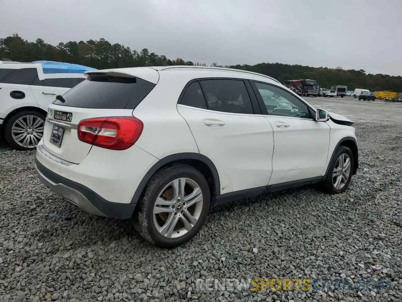 3 fotografías del automóvil dañado WDCTG4EB5KJ551929 MERCEDES-BENZ GLA-CLASS 2019