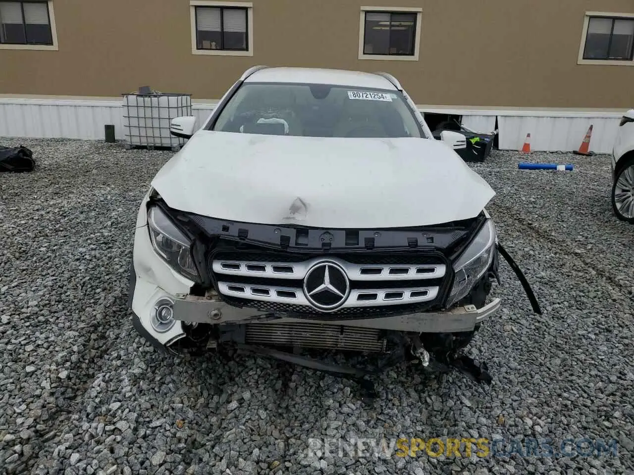5 fotografías del automóvil dañado WDCTG4EB5KJ551929 MERCEDES-BENZ GLA-CLASS 2019