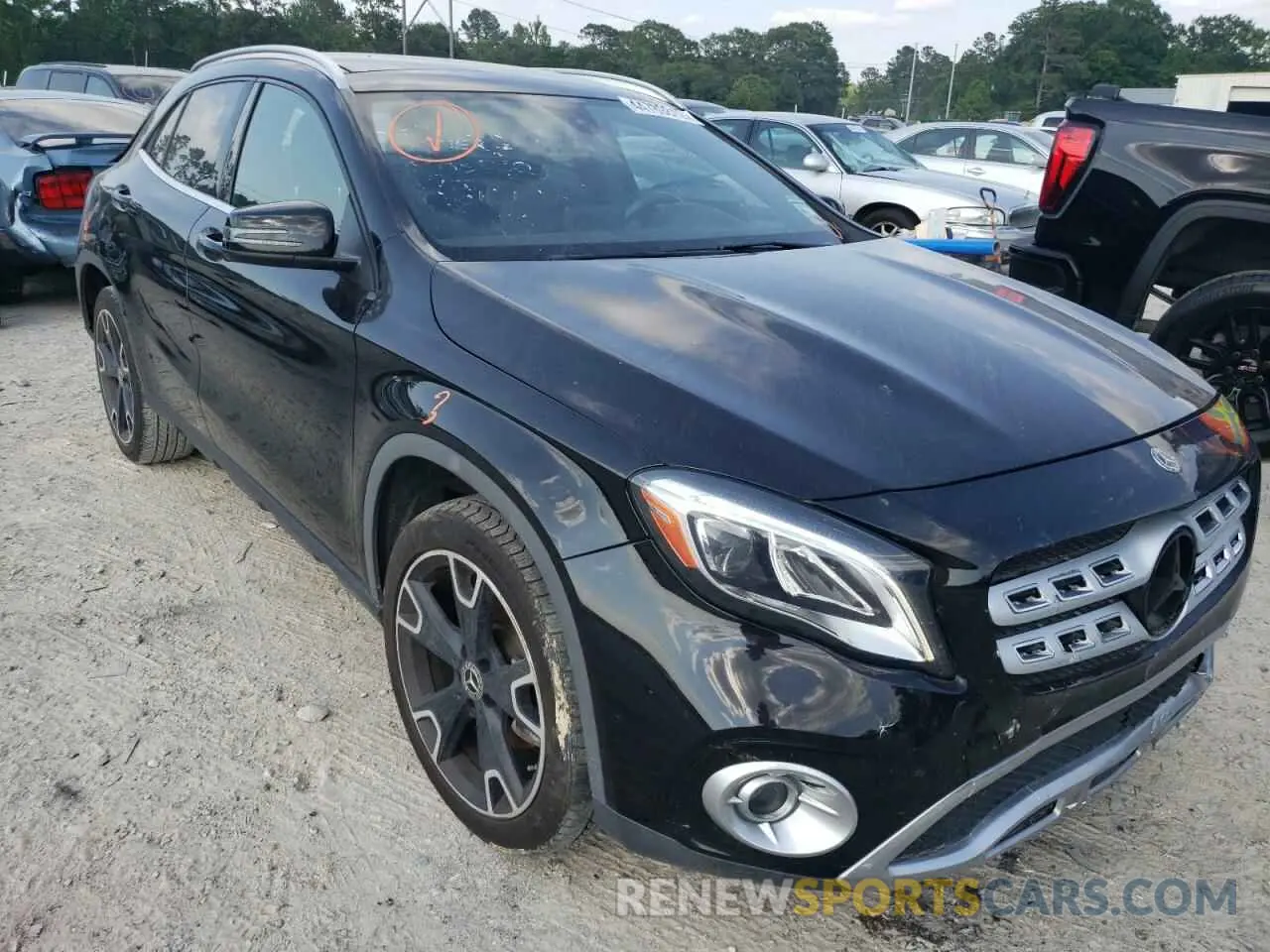 1 fotografías del automóvil dañado WDCTG4EB5KU005730 MERCEDES-BENZ GLA-CLASS 2019