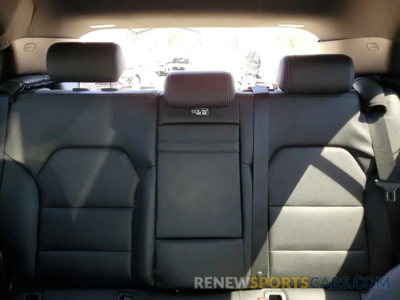 10 fotografías del automóvil dañado WDCTG4EB5KU016551 MERCEDES-BENZ GLA-CLASS 2019