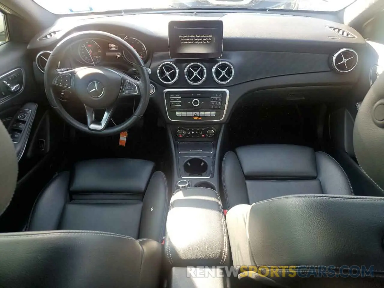 8 fotografías del automóvil dañado WDCTG4EB7KU012839 MERCEDES-BENZ GLA-CLASS 2019