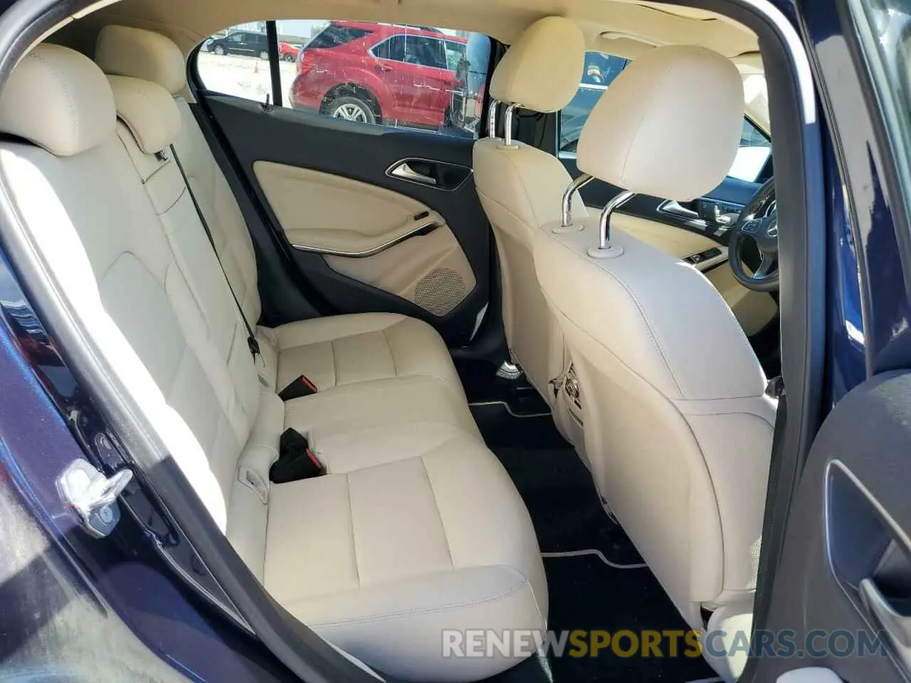 6 fotografías del automóvil dañado WDCTG4EB8KU000604 MERCEDES-BENZ GLA-CLASS 2019