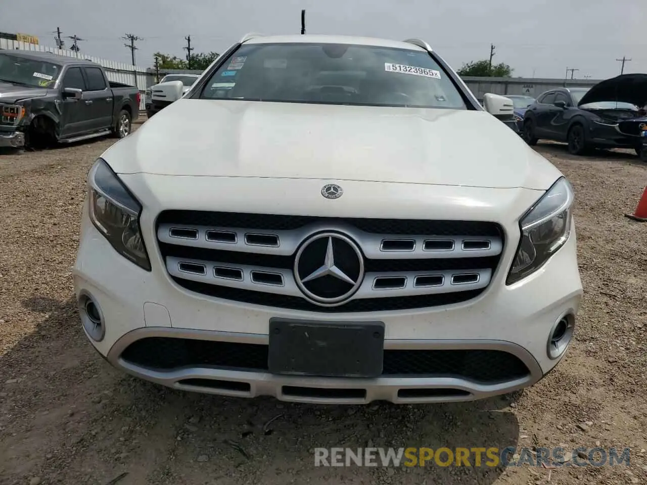 5 fotografías del automóvil dañado WDCTG4EB9KU010381 MERCEDES-BENZ GLA-CLASS 2019