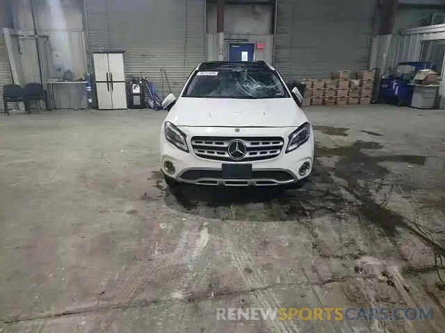 14 fotografías del automóvil dañado WDCTG4GB0KJ587458 MERCEDES-BENZ GLA-CLASS 2019