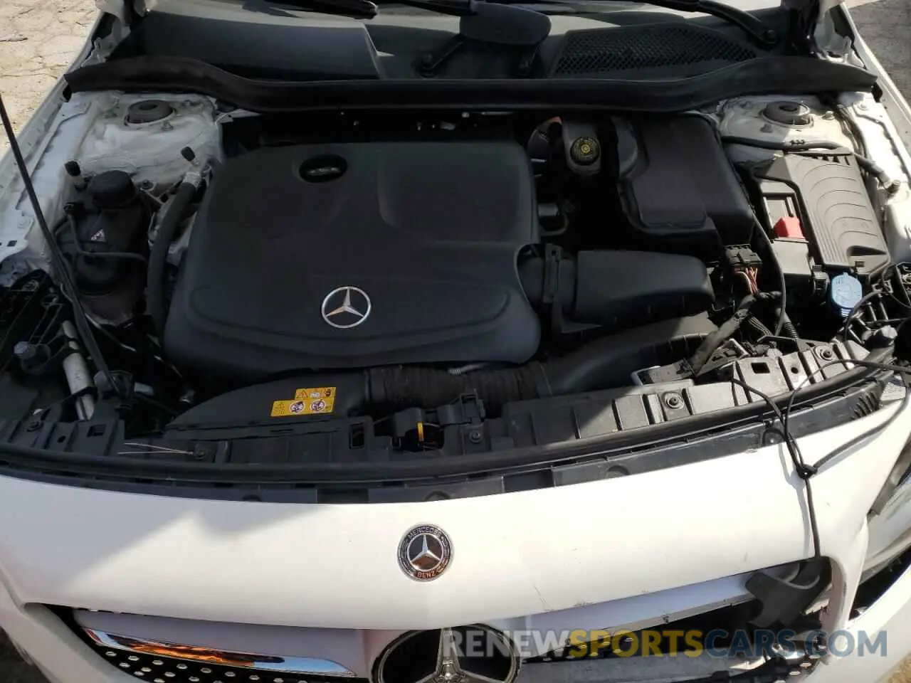 12 fotografías del automóvil dañado WDCTG4GB1KJ574704 MERCEDES-BENZ GLA-CLASS 2019