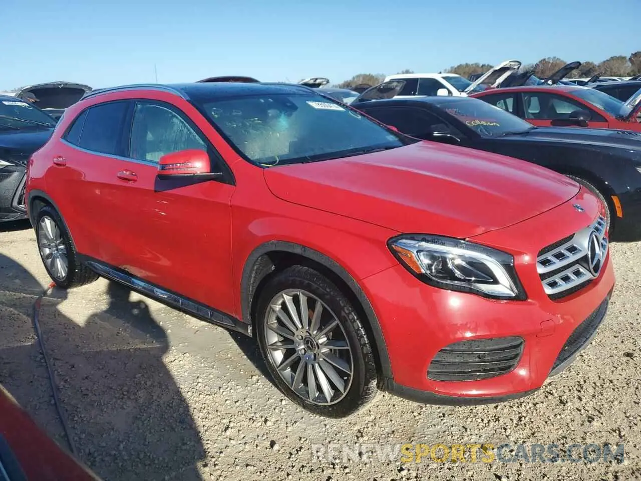 4 fotografías del automóvil dañado WDCTG4GB2KJ546135 MERCEDES-BENZ GLA-CLASS 2019