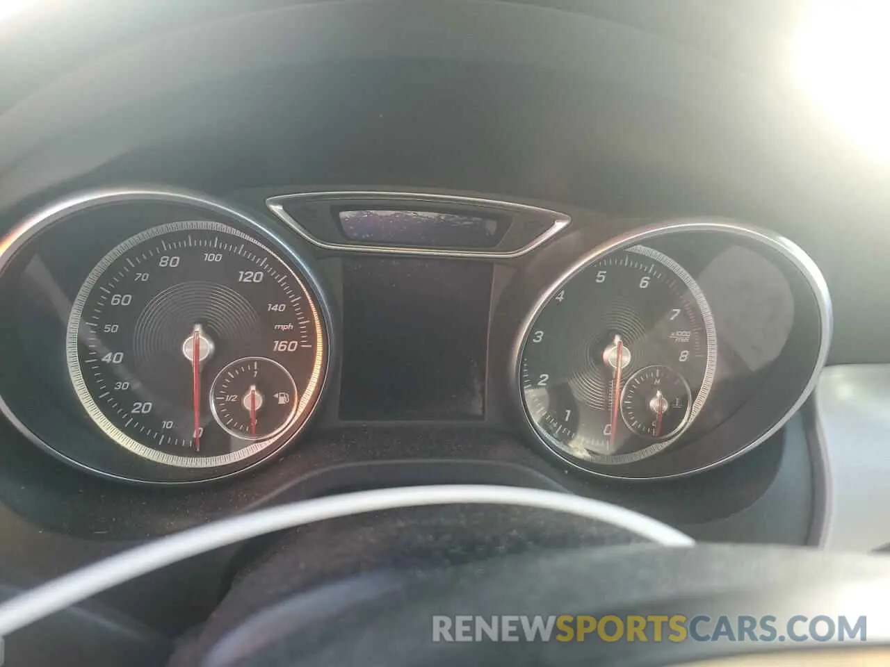 9 fotografías del automóvil dañado WDCTG4GB2KJ546135 MERCEDES-BENZ GLA-CLASS 2019