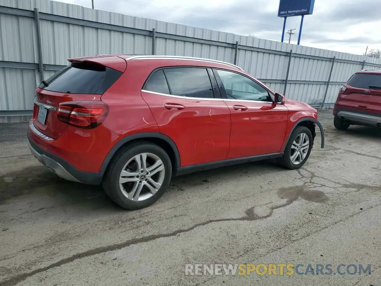 3 fotografías del automóvil dañado WDCTG4GB4KJ549960 MERCEDES-BENZ GLA-CLASS 2019
