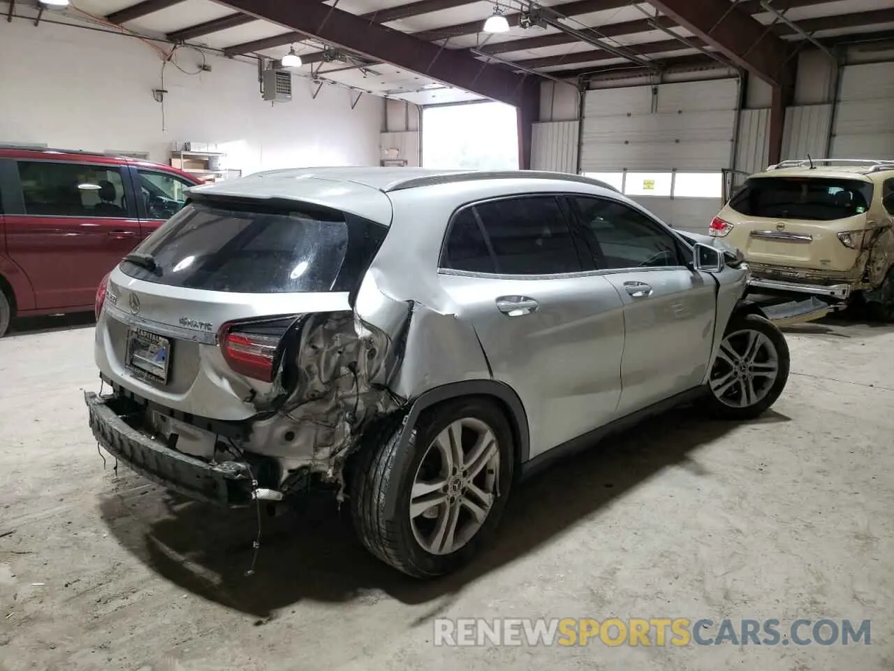 3 fotografías del automóvil dañado WDCTG4GB4KU020720 MERCEDES-BENZ GLA-CLASS 2019