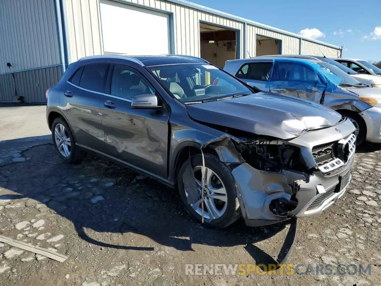 4 fotografías del automóvil dañado WDCTG4GB5KJ602617 MERCEDES-BENZ GLA-CLASS 2019