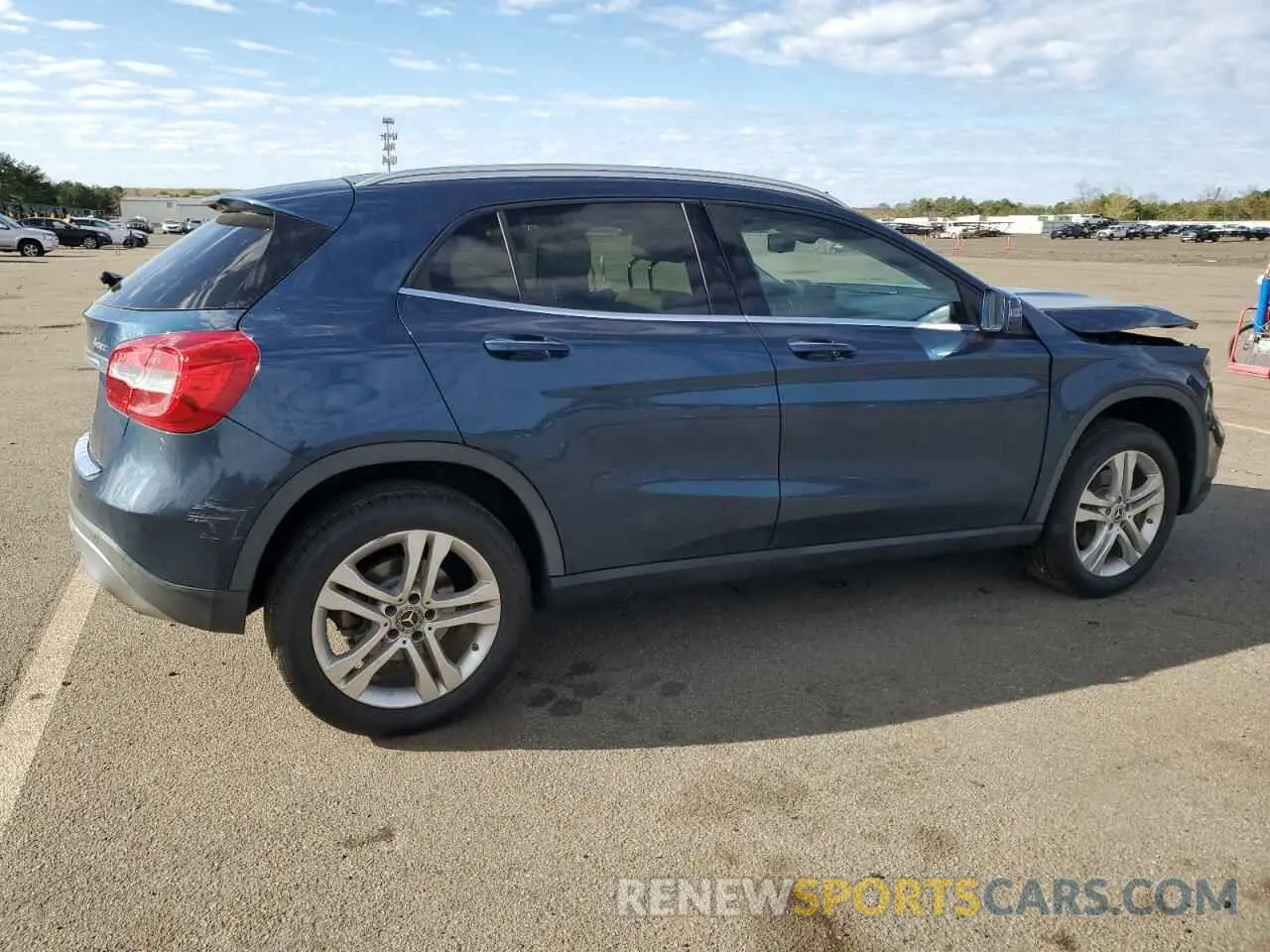 3 fotografías del automóvil dañado WDCTG4GB5KJ617733 MERCEDES-BENZ GLA-CLASS 2019