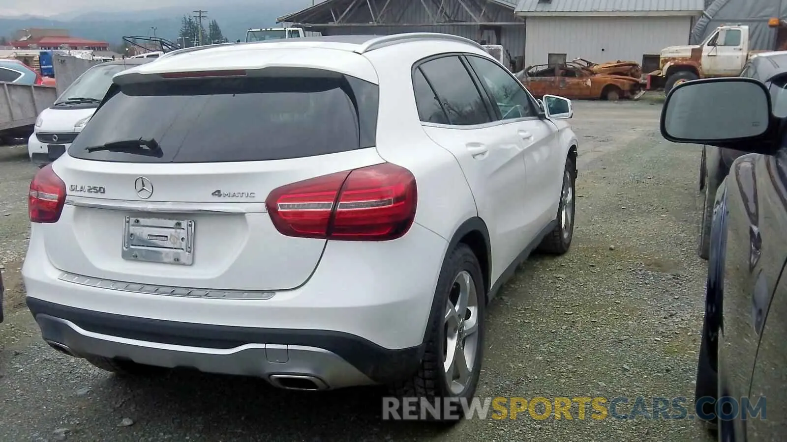 4 fotografías del automóvil dañado WDCTG4GB6KJ553802 MERCEDES-BENZ GLA-CLASS 2019