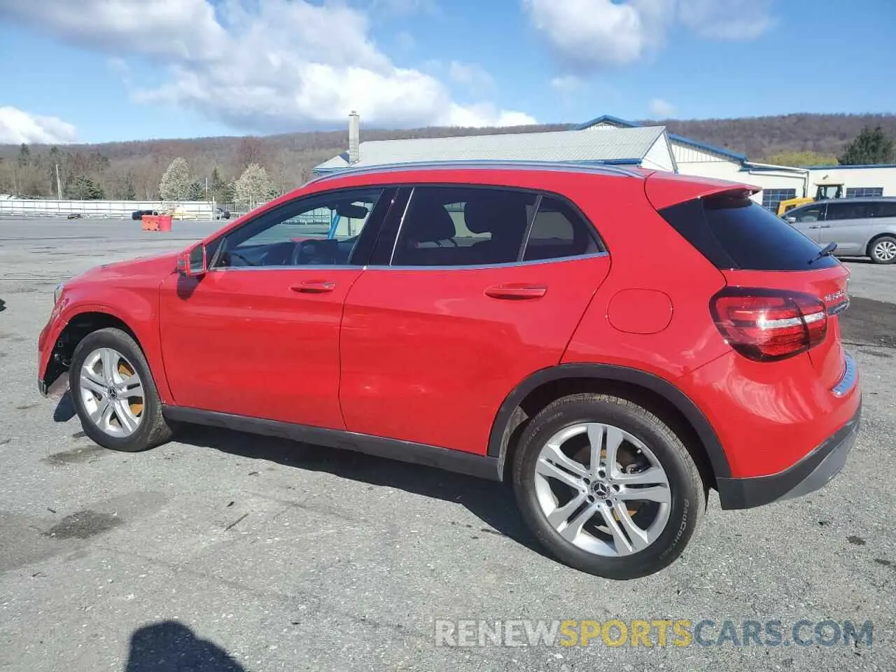 2 fotografías del automóvil dañado WDCTG4GB7KJ543571 MERCEDES-BENZ GLA-CLASS 2019