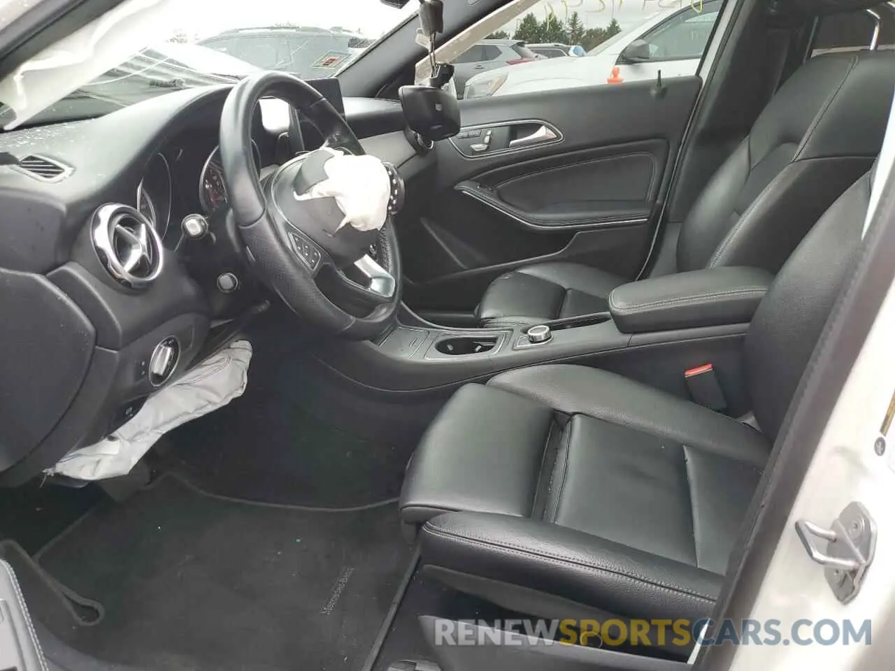 7 fotografías del automóvil dañado WDCTG4GB7KJ582631 MERCEDES-BENZ GLA-CLASS 2019
