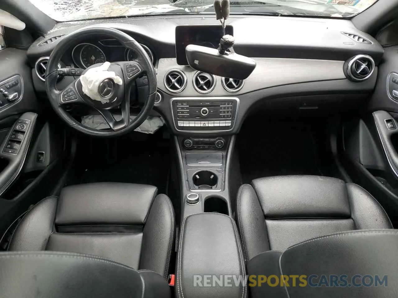 8 fotografías del automóvil dañado WDCTG4GB7KJ582631 MERCEDES-BENZ GLA-CLASS 2019