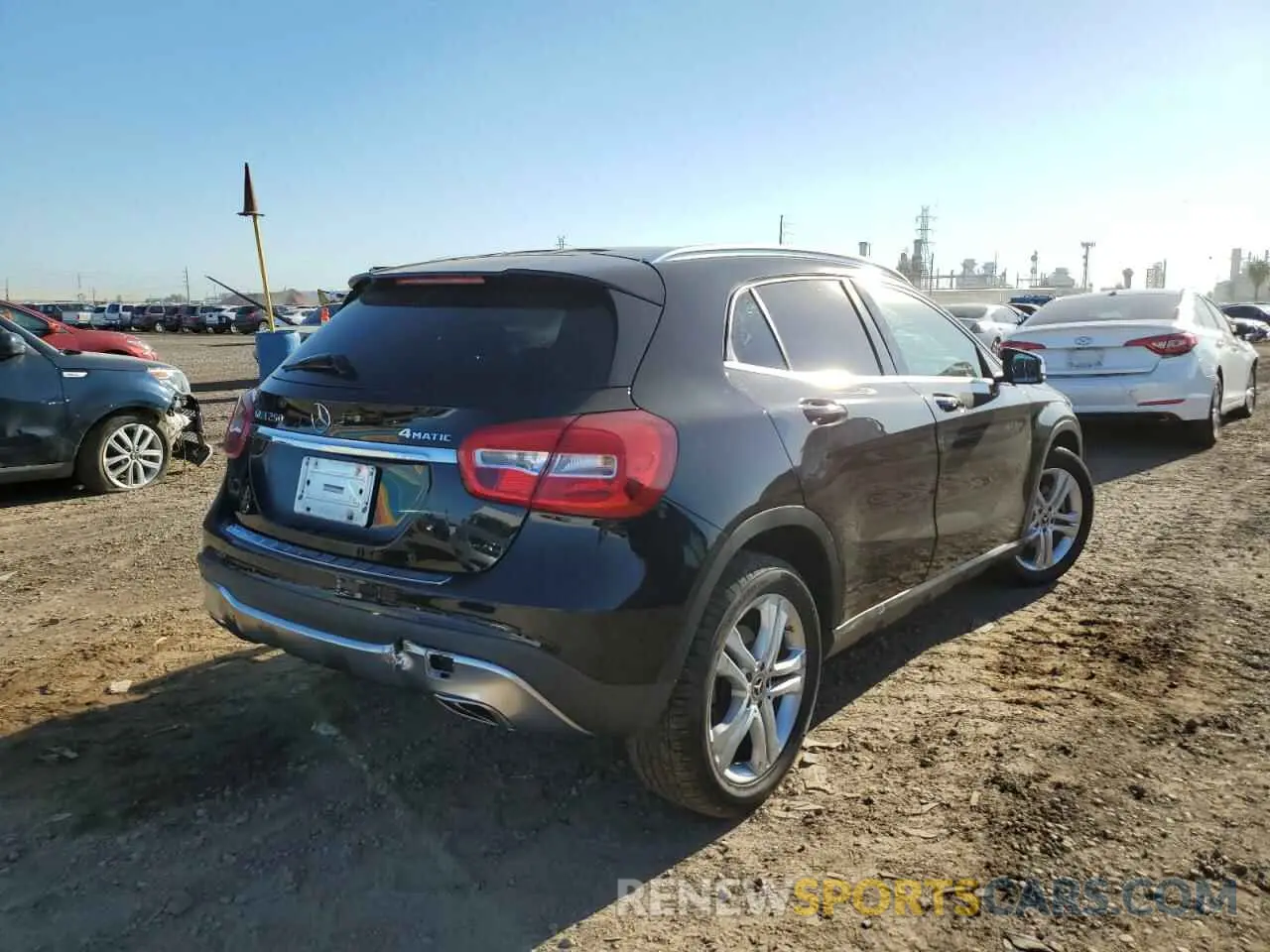 4 fotografías del automóvil dañado WDCTG4GB7KU001241 MERCEDES-BENZ GLA-CLASS 2019