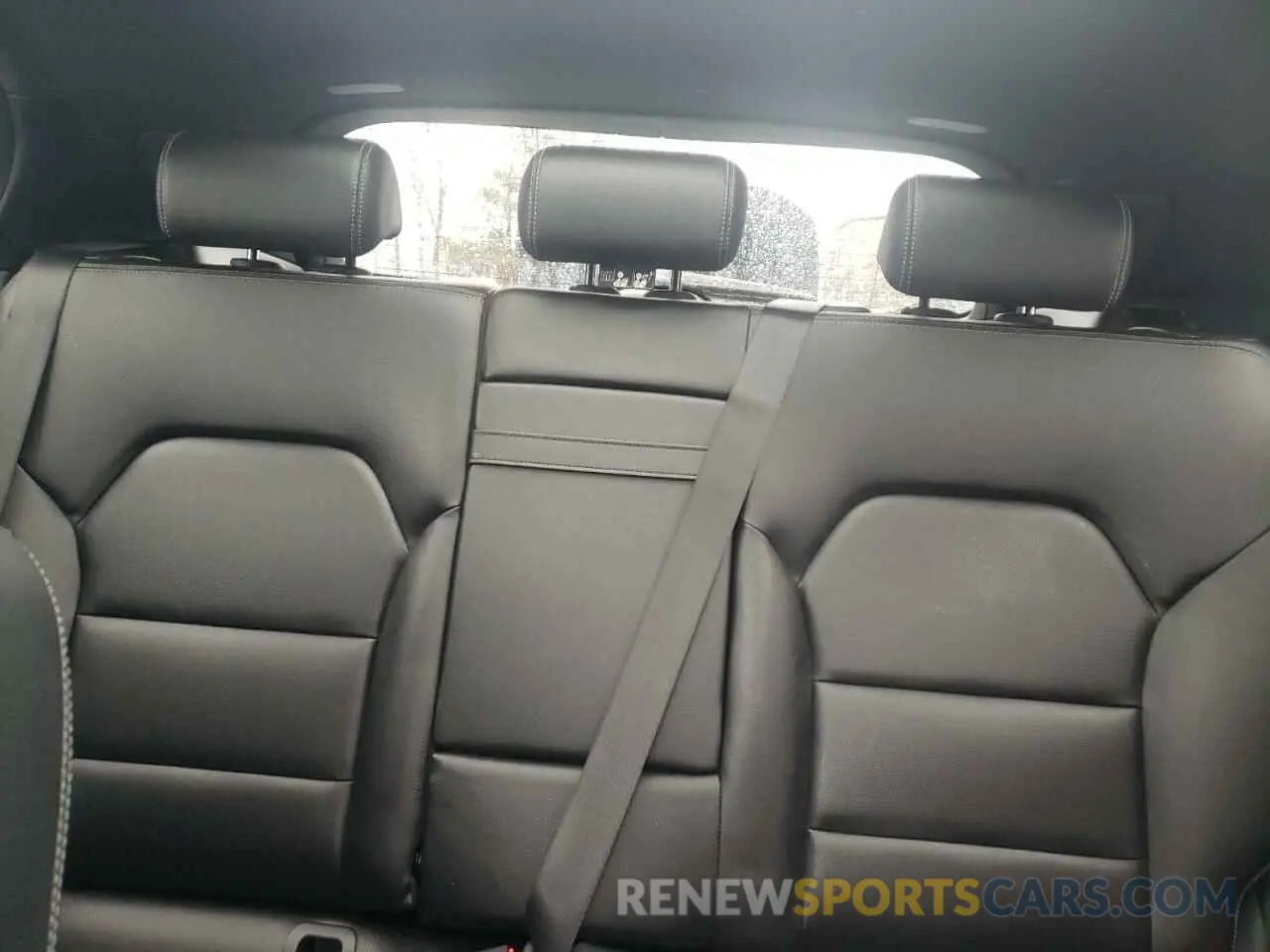 10 fotografías del automóvil dañado WDCTG4GB8KJ617404 MERCEDES-BENZ GLA-CLASS 2019