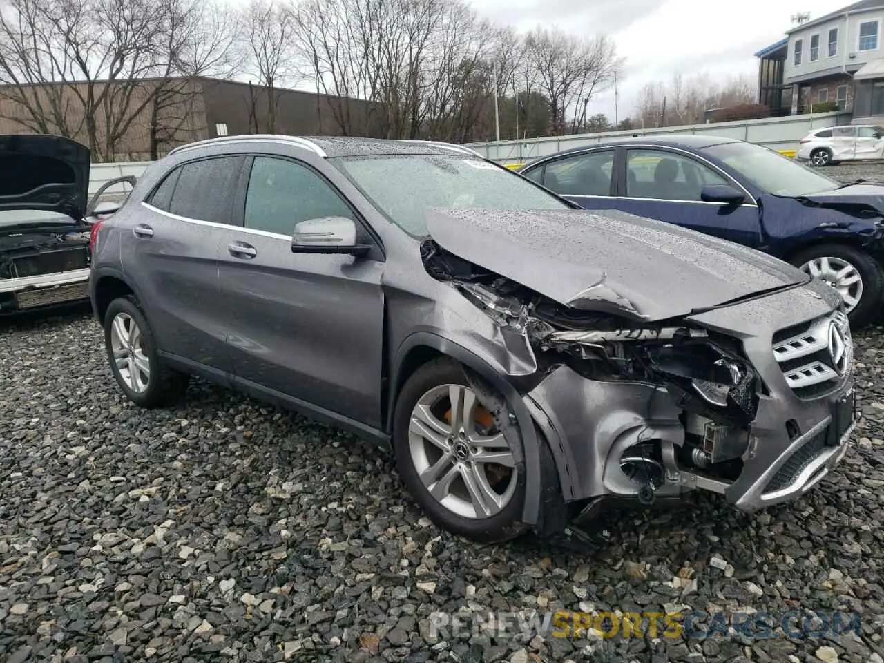 4 fotografías del automóvil dañado WDCTG4GB8KJ617404 MERCEDES-BENZ GLA-CLASS 2019