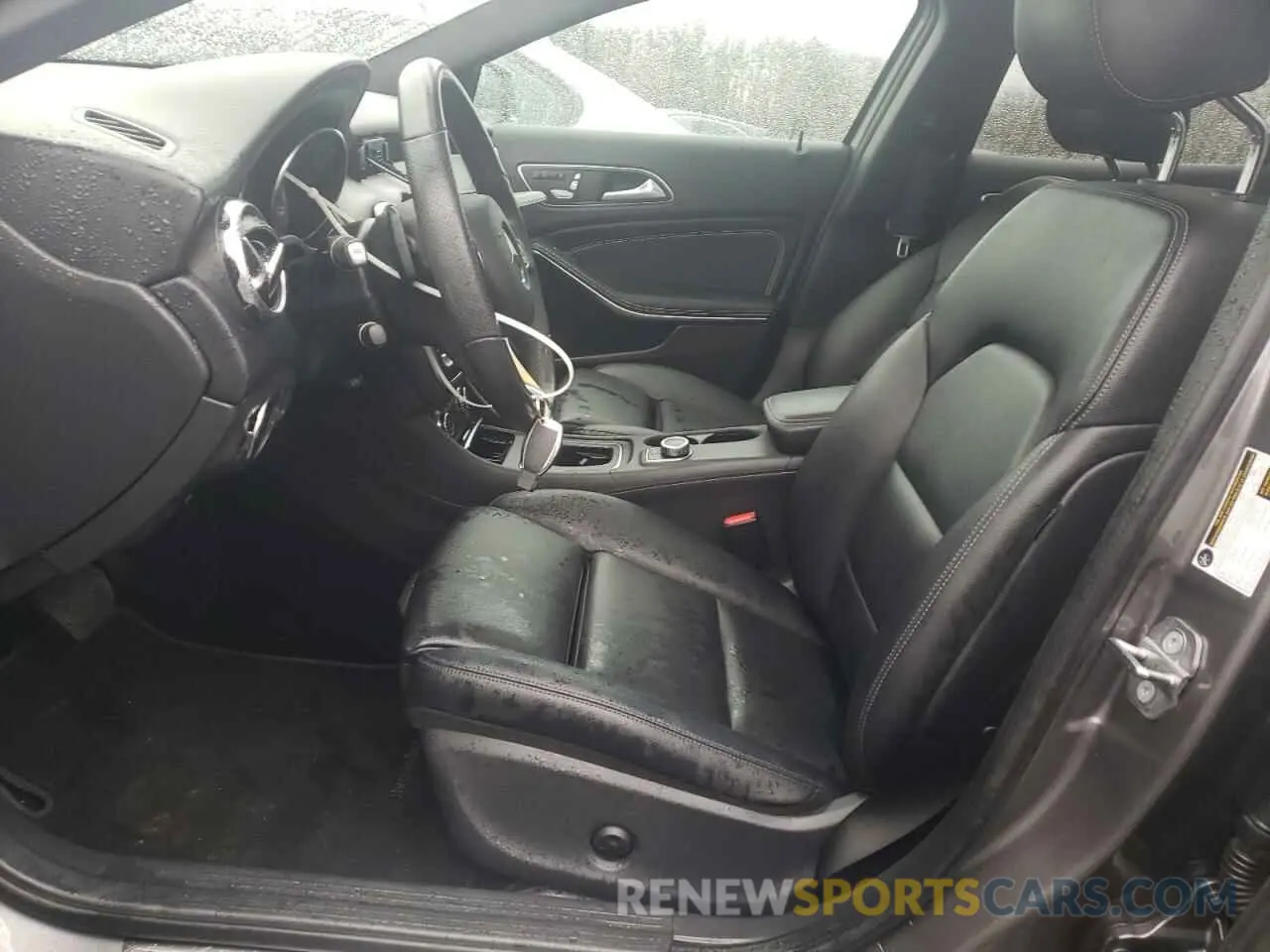 7 fotografías del automóvil dañado WDCTG4GB8KJ617404 MERCEDES-BENZ GLA-CLASS 2019