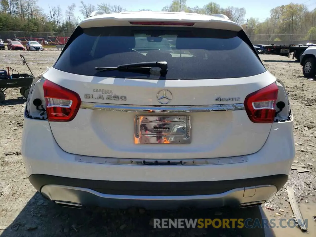 6 fotografías del automóvil dañado WDCTG4GBXKU013545 MERCEDES-BENZ GLA-CLASS 2019