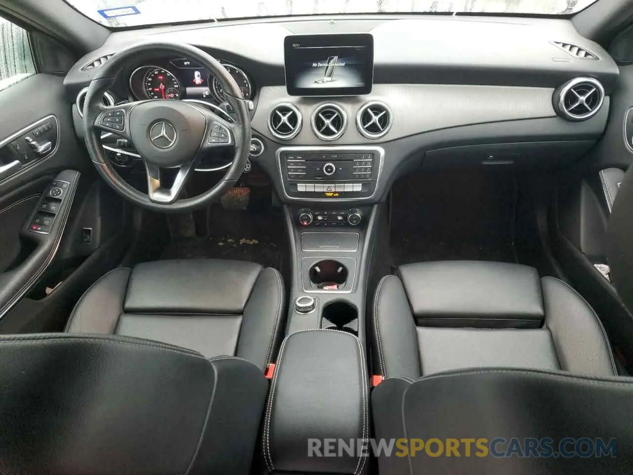 8 fotografías del automóvil dañado W1NTG4EB8LU029424 MERCEDES-BENZ GLA-CLASS 2020