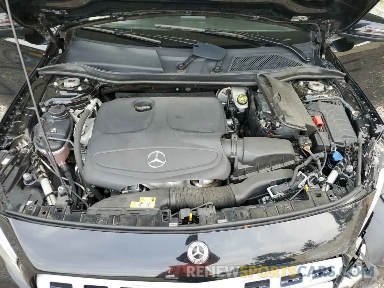 12 fotografías del automóvil dañado W1NTG4EB9LU040464 MERCEDES-BENZ GLA-CLASS 2020