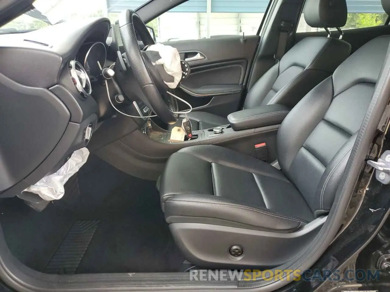 7 fotografías del automóvil dañado W1NTG4EB9LU040464 MERCEDES-BENZ GLA-CLASS 2020