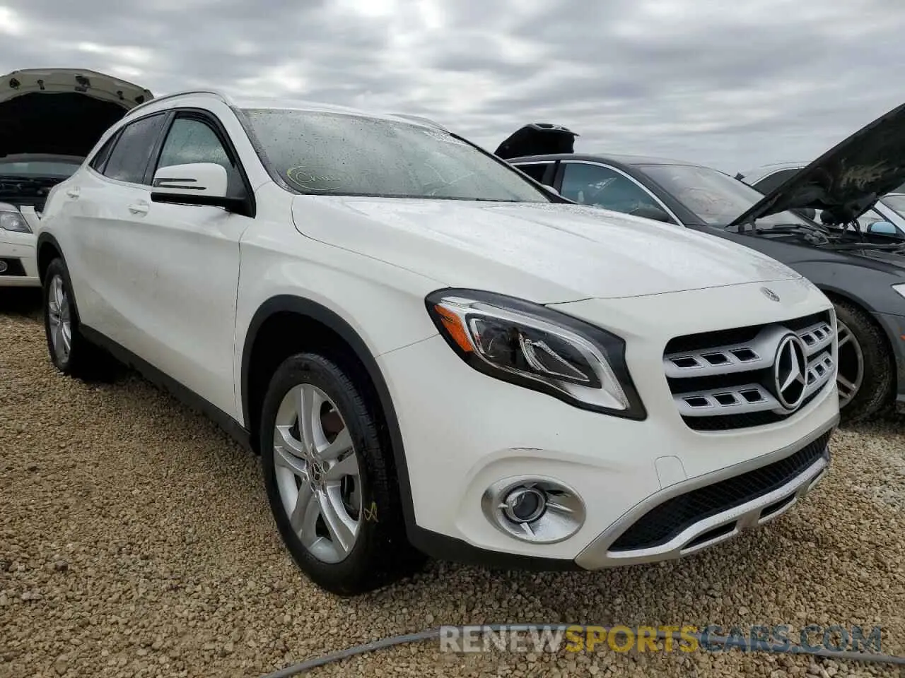 1 fotografías del automóvil dañado WDCTG4EB5LJ660618 MERCEDES-BENZ GLA-CLASS 2020